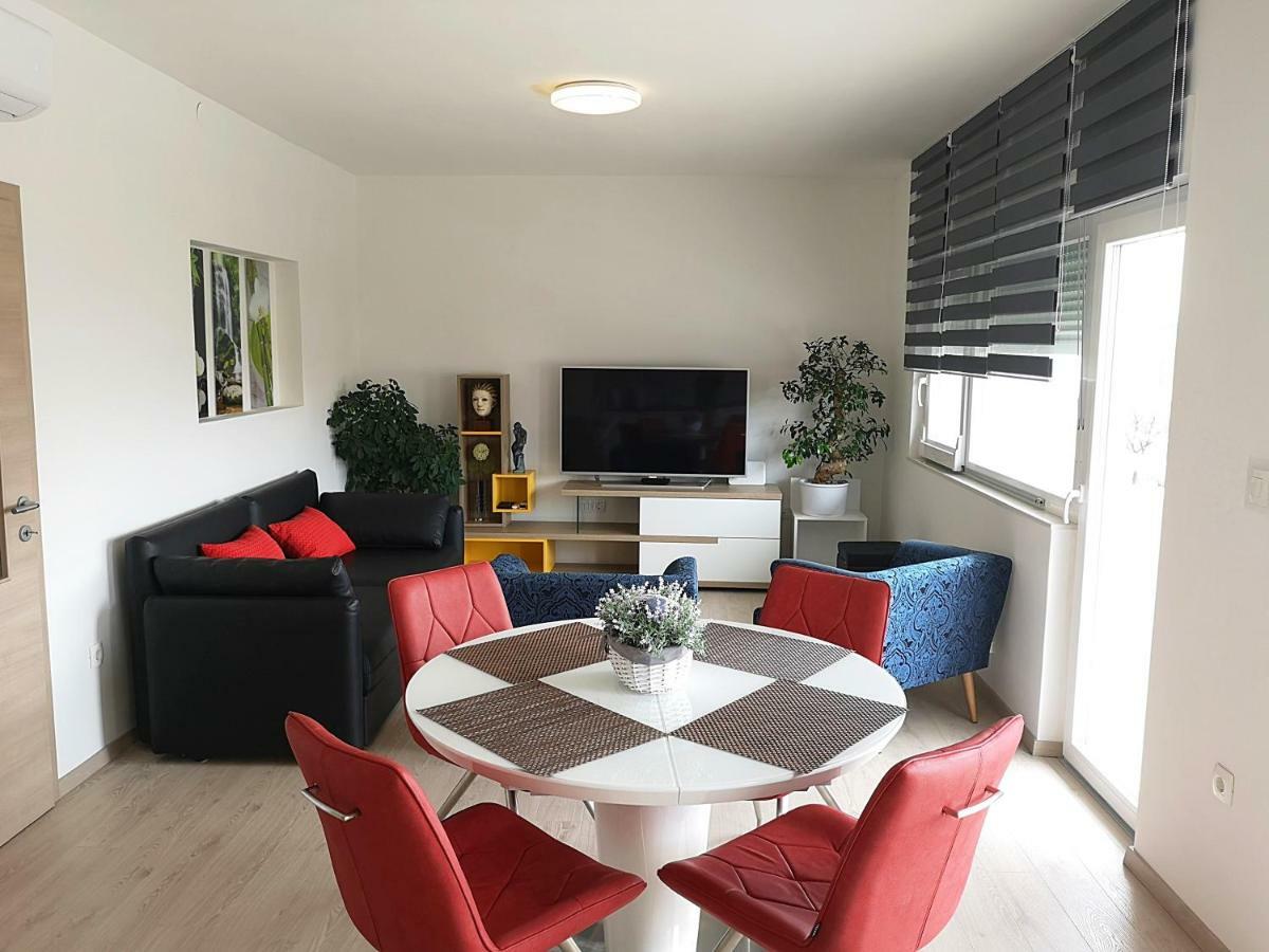 Ac Apartment With 2 Bedrooms And 2 Bathrooms-Free Private Parking Split Exterior foto